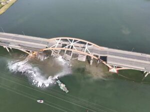 ponte crollato pechino