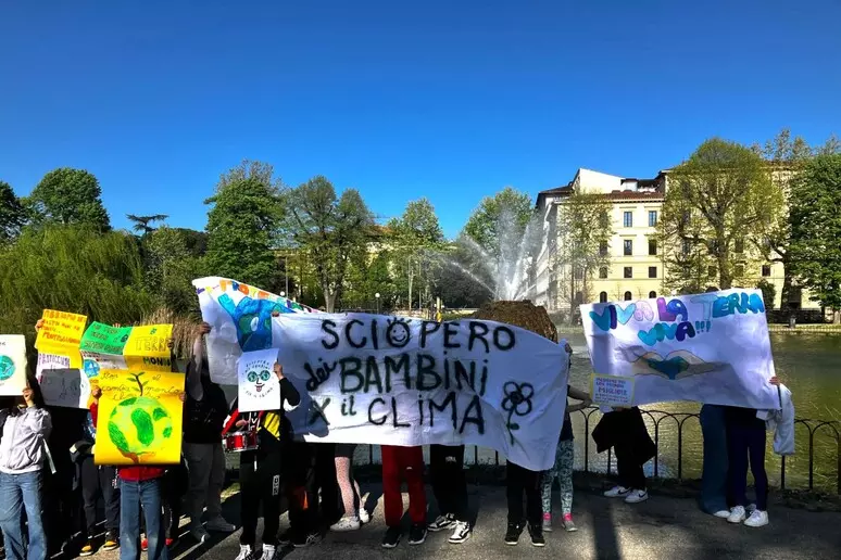 sciopero clima bambini firenze