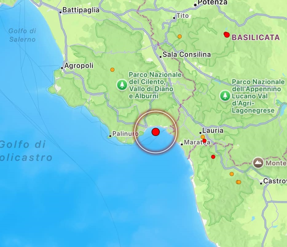 terremoto golfo policastro