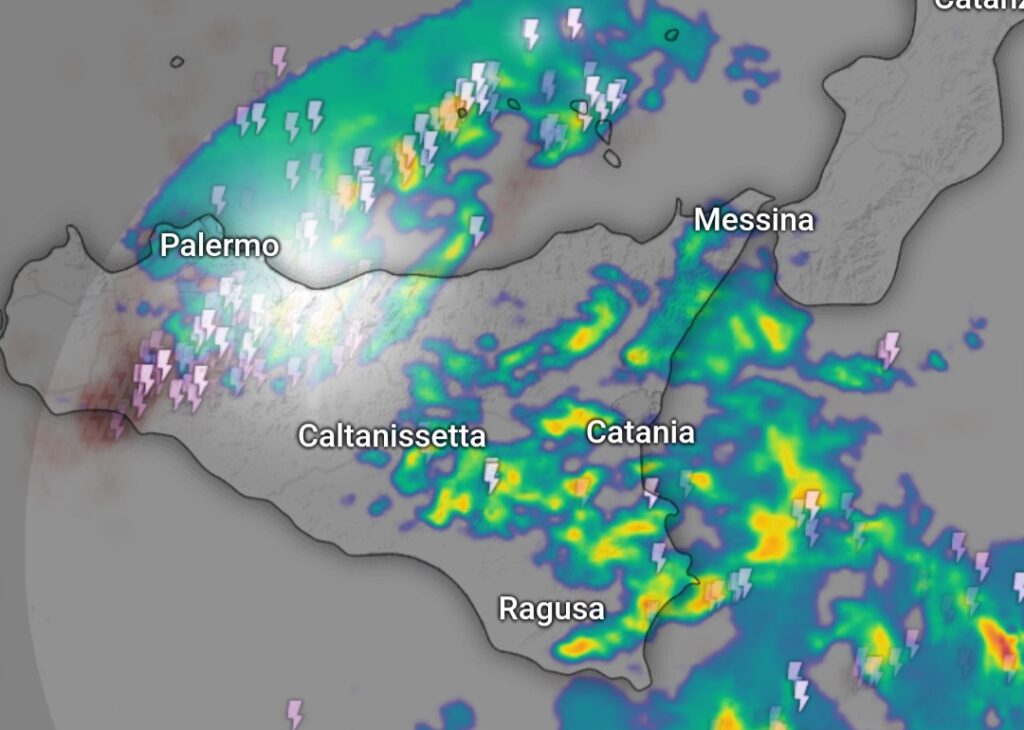 Fulmini Sicilia 15 maggio