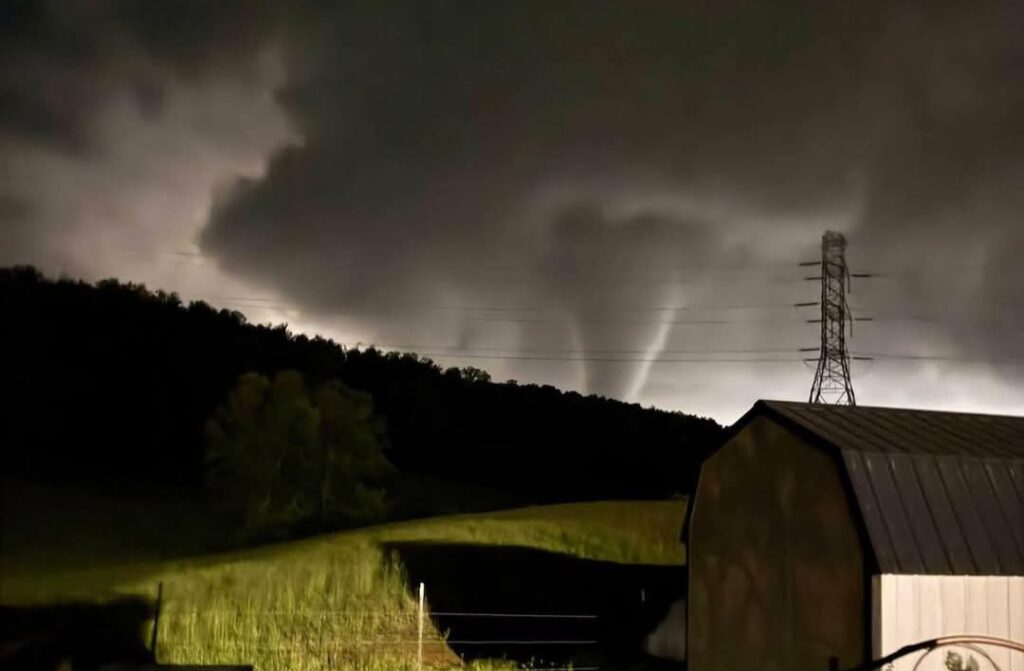 Tornado Kentucky 16 maggio