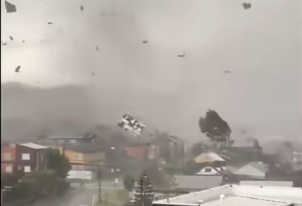Tornado Puerto Varas Cile