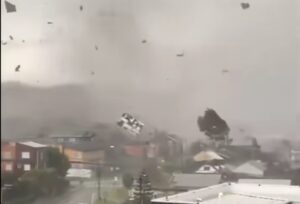 Tornado Puerto Varas Cile
