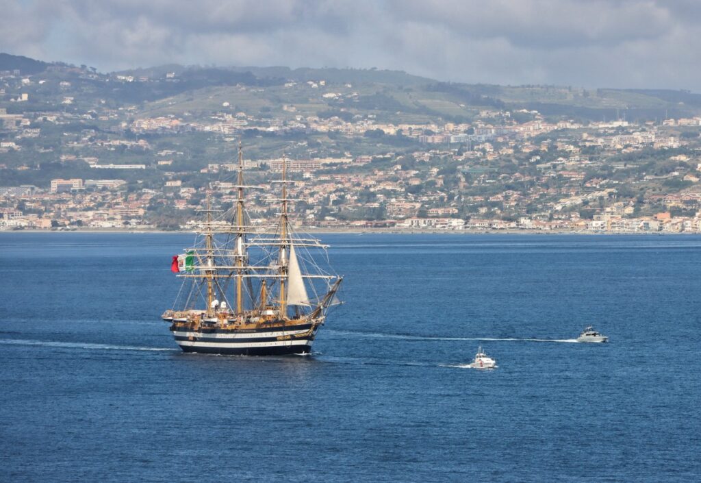 amerigo vespucci stretto di messina