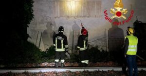 empoli crolla casa cantoniera esplosione