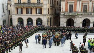 funerali vigili fuoco morti maiella