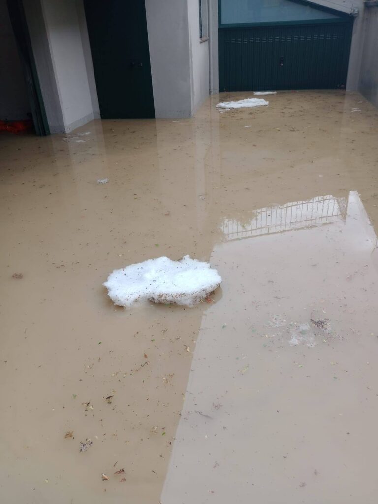 maltempo cerreto d'esi marche