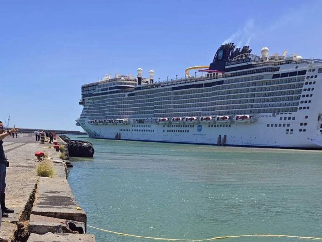 nave crociera catania
