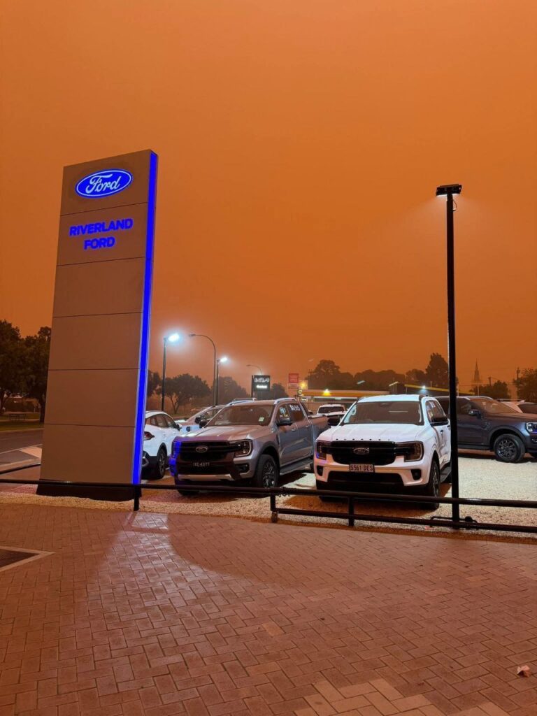 tempesta polvere australia