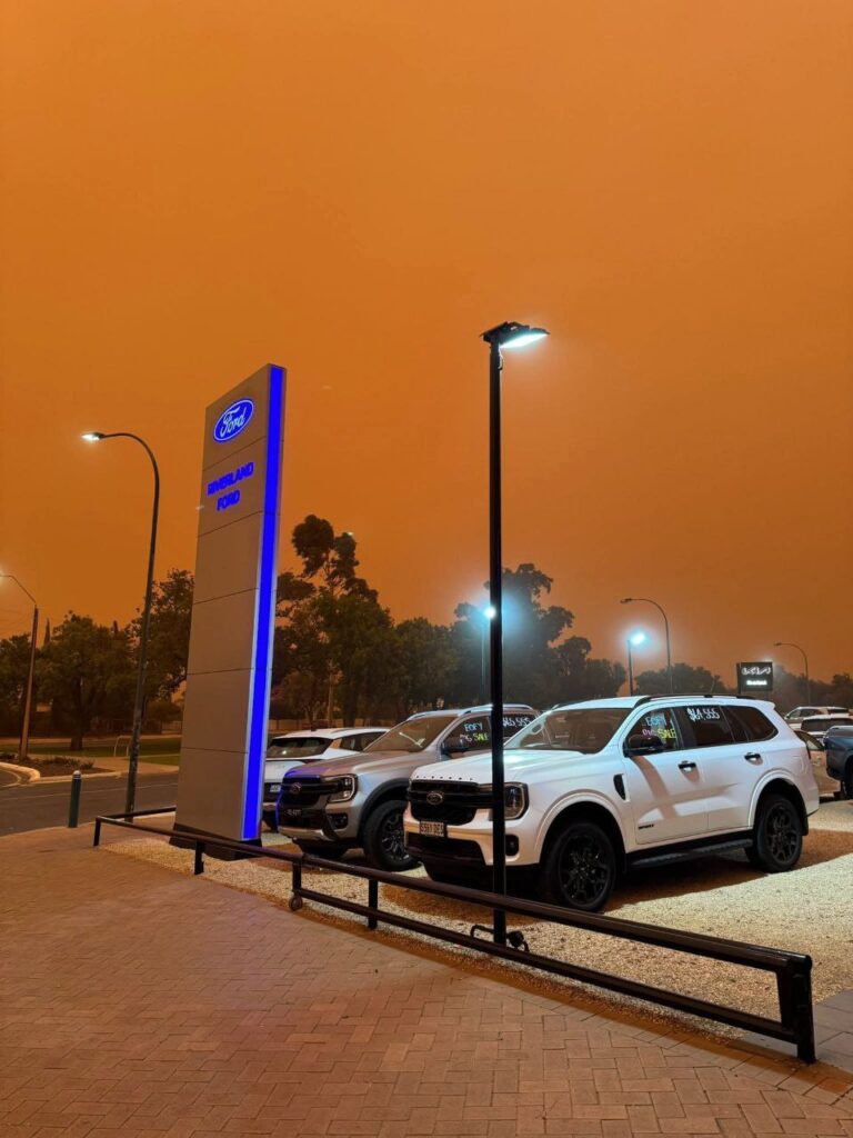tempesta polvere australia