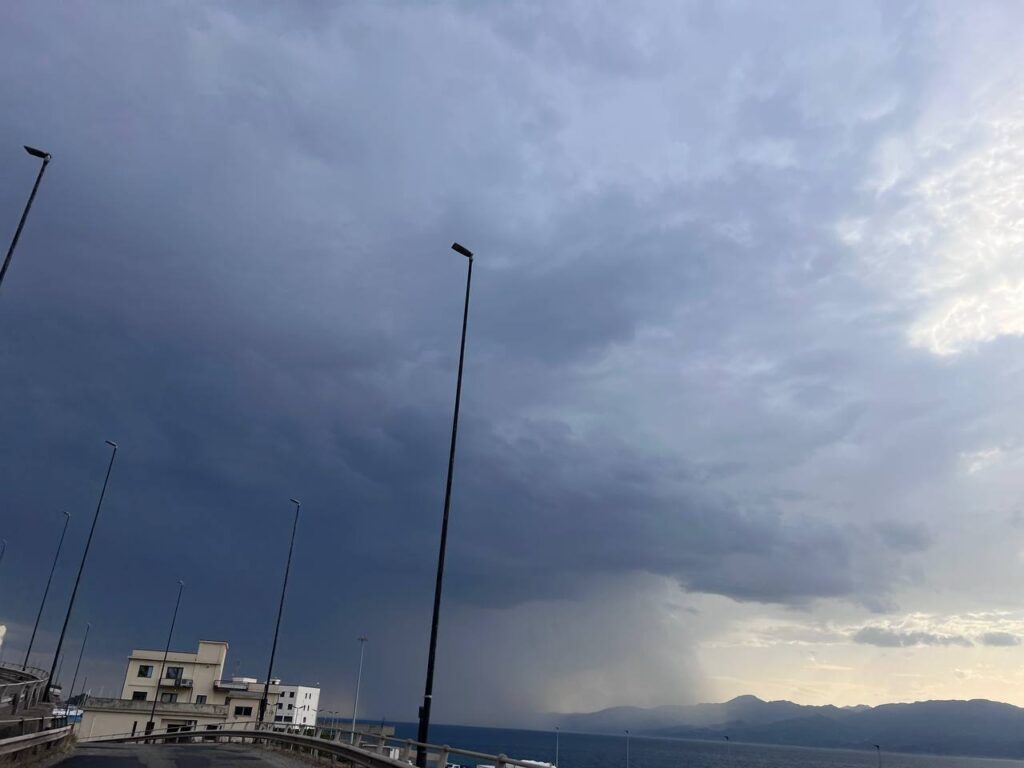 temporale stretto di messina 5 maggio 2025