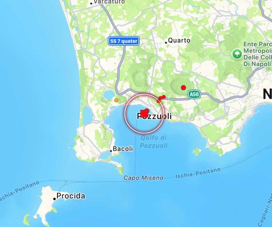 terremoto oggi campi flegrei napoli napoletano campania pozzuoli
