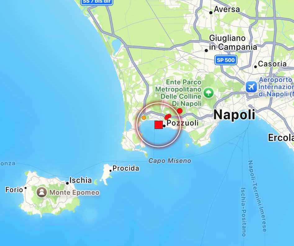 terremoto oggi campi flegrei napoli napoletano campania pozzuoli