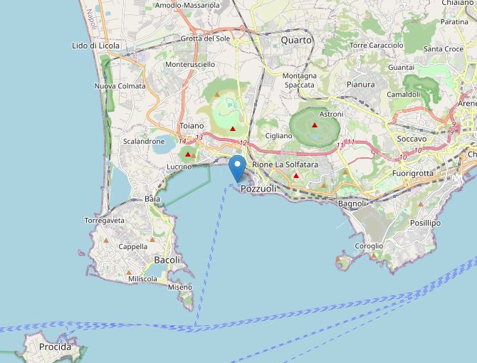 terremoto oggi napoli campania pozzuoli campi flegrei napoletano