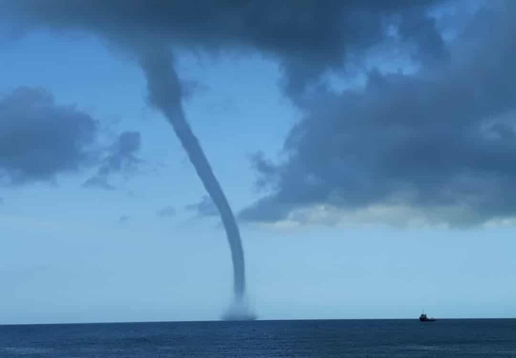 waterspout messico