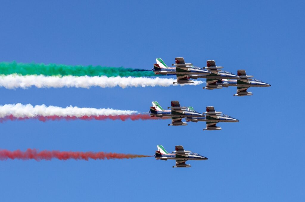 2 giugno festa repubblica frecce tricolori