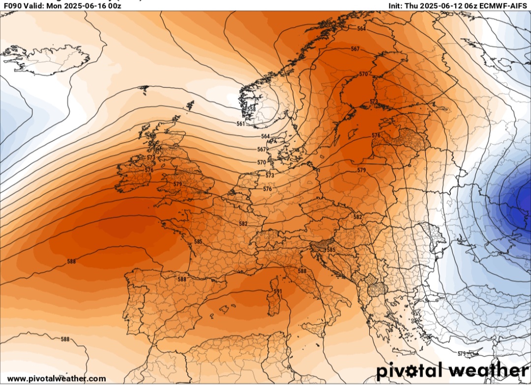 Anomalie geopotenziali 500 hPa 15 giugno