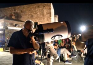 Fuoristrada sotto stelle