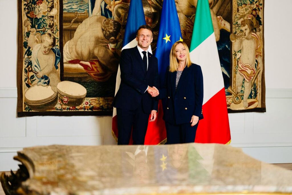 Giorgia Meloni Macron