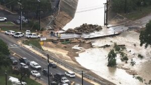 alluvione lampo texas san antonio