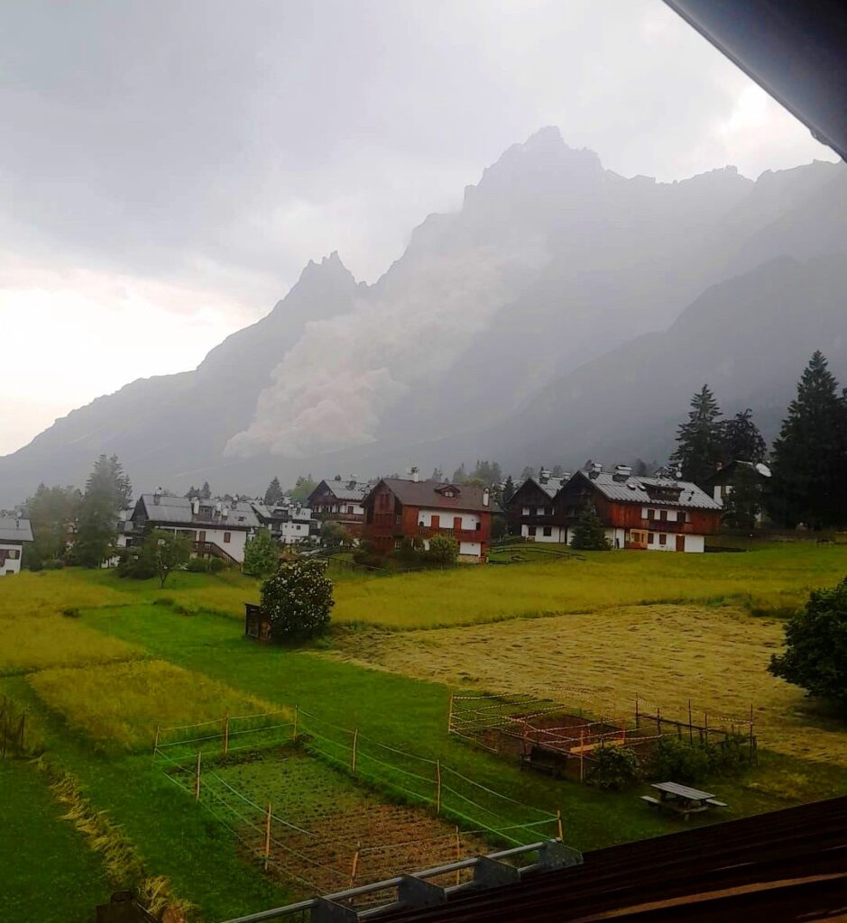 crollo dolomiti