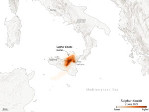 eruzione etna 2 giugno 2025