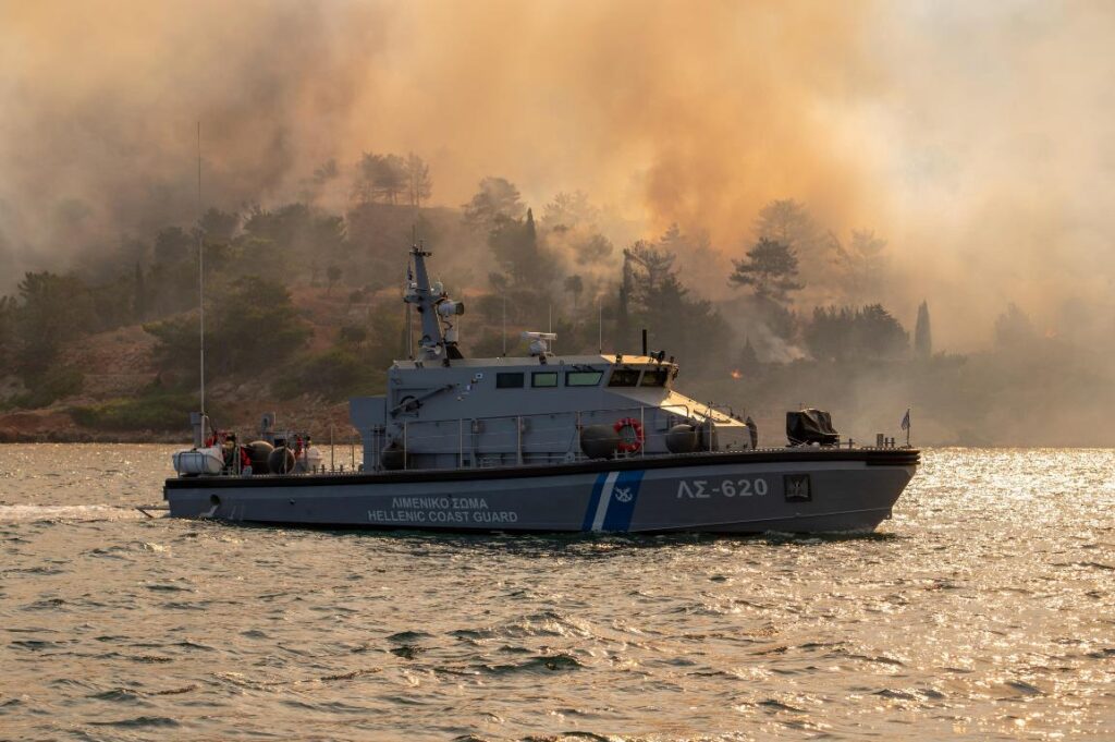 incendio grecia chios
