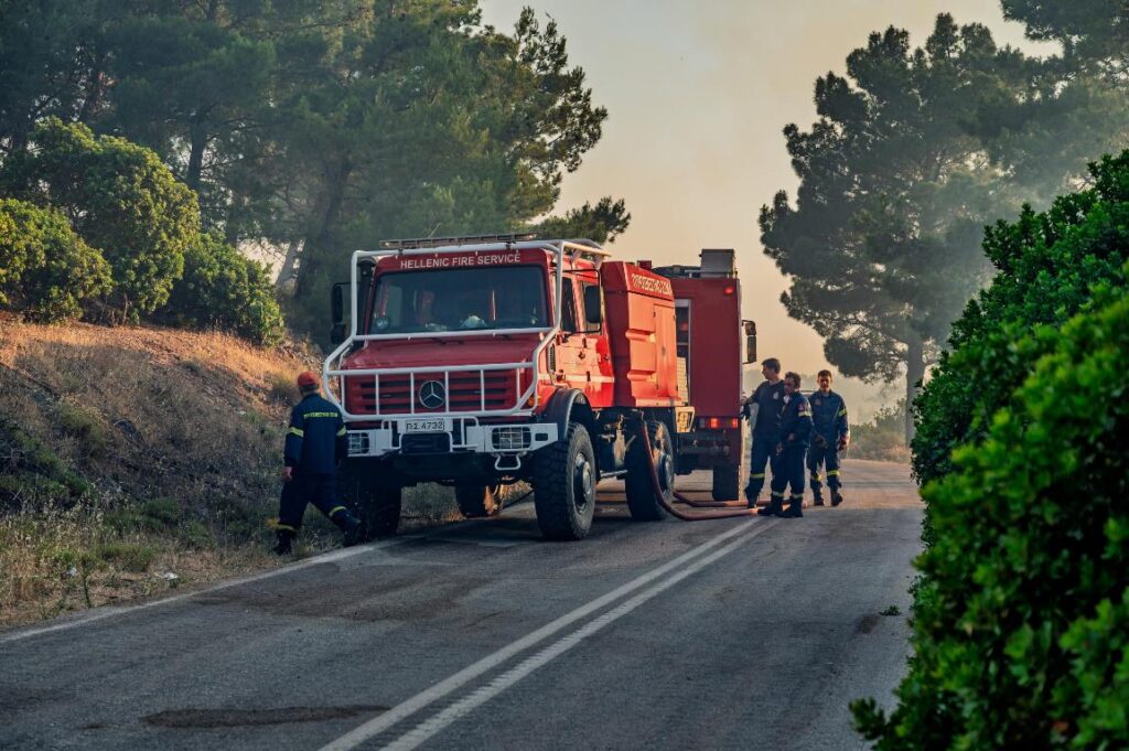 incendio grecia chios