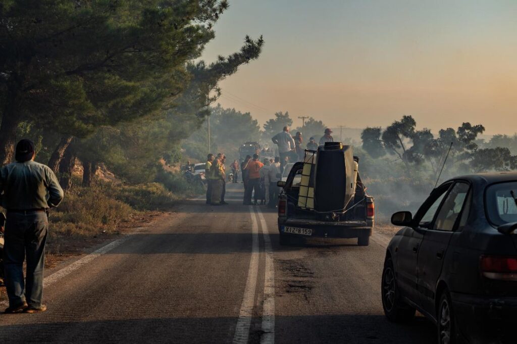 incendio grecia chios