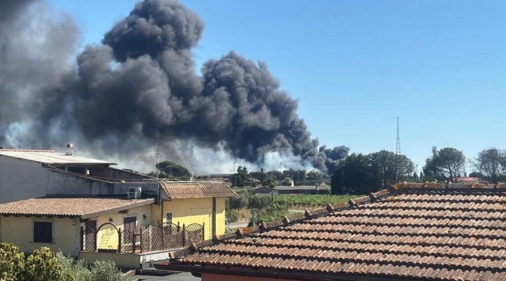 incendio santa palomba