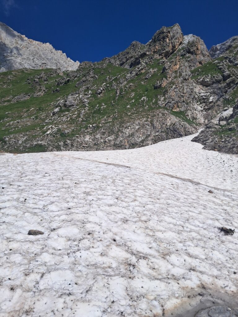 nevai gran sasso 29 giugno 2025