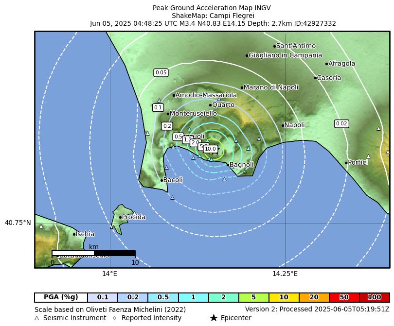 terremoto oggi campi flegrei napoli pozzuoli campania