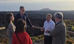 visita re felipe regina letizia la palma vulcano Tajogaite