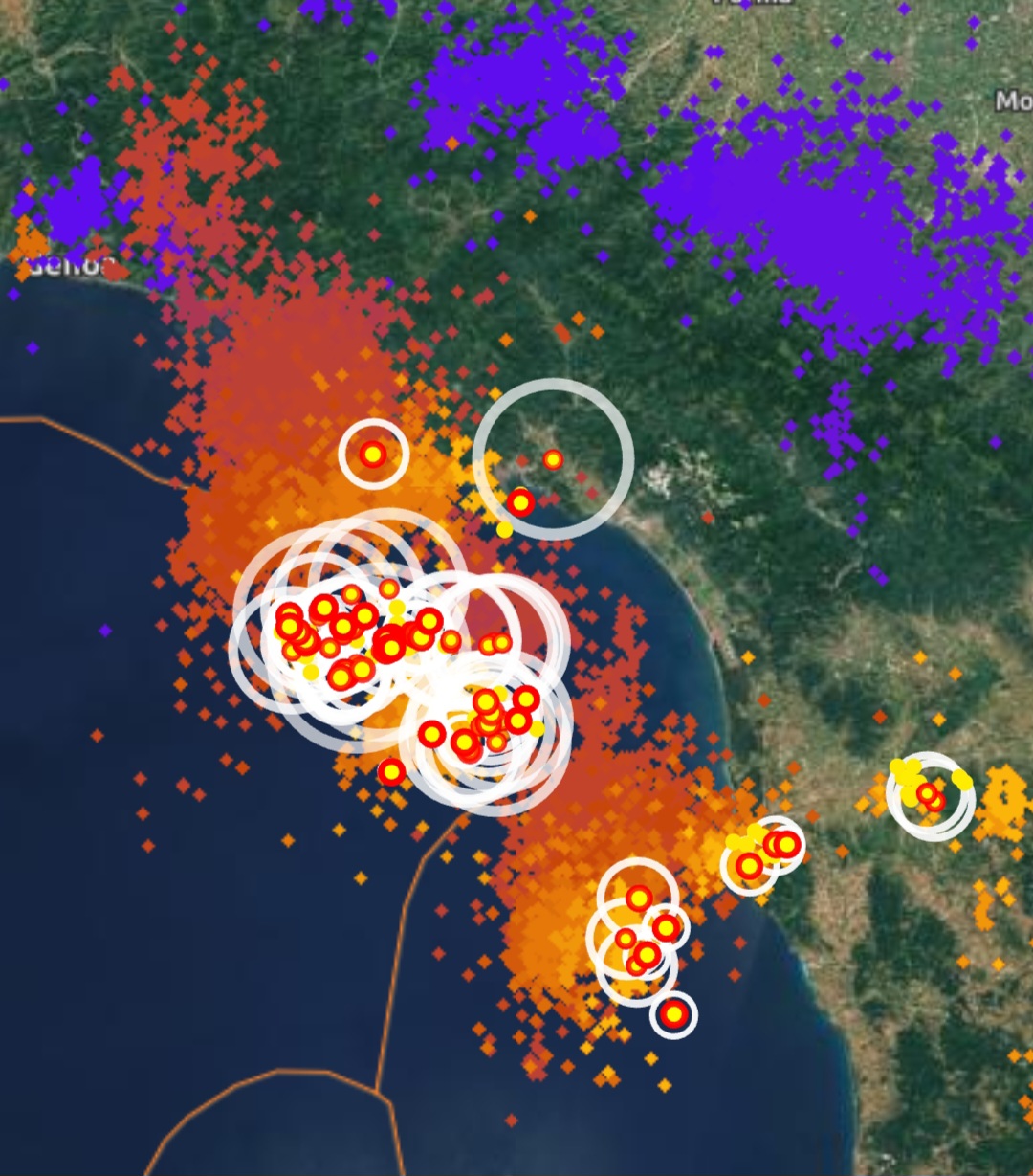 Fulmini Liguria e Toscana