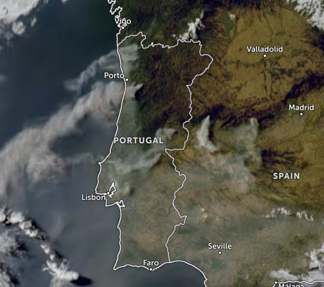 Incendi Portogallo e Spagna satellite