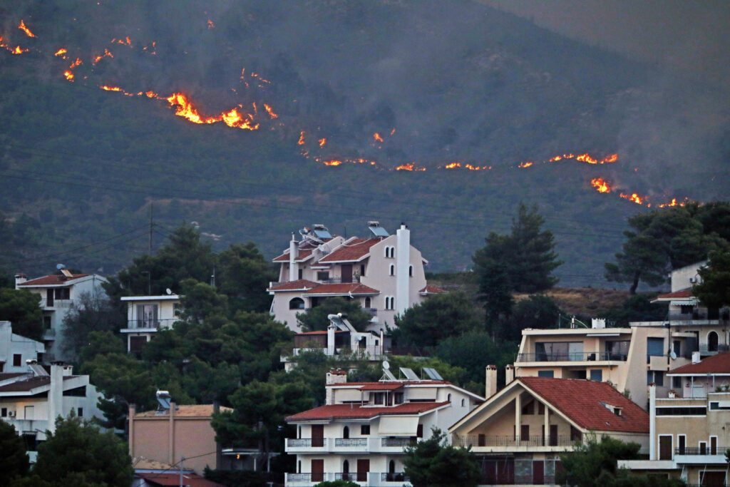 Incendio Grecia Penteli