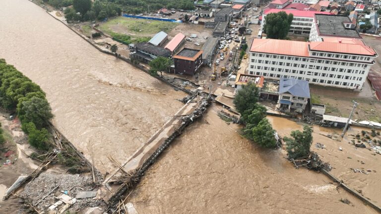 alluvioni cina pechino piogge maltempo inondazioni