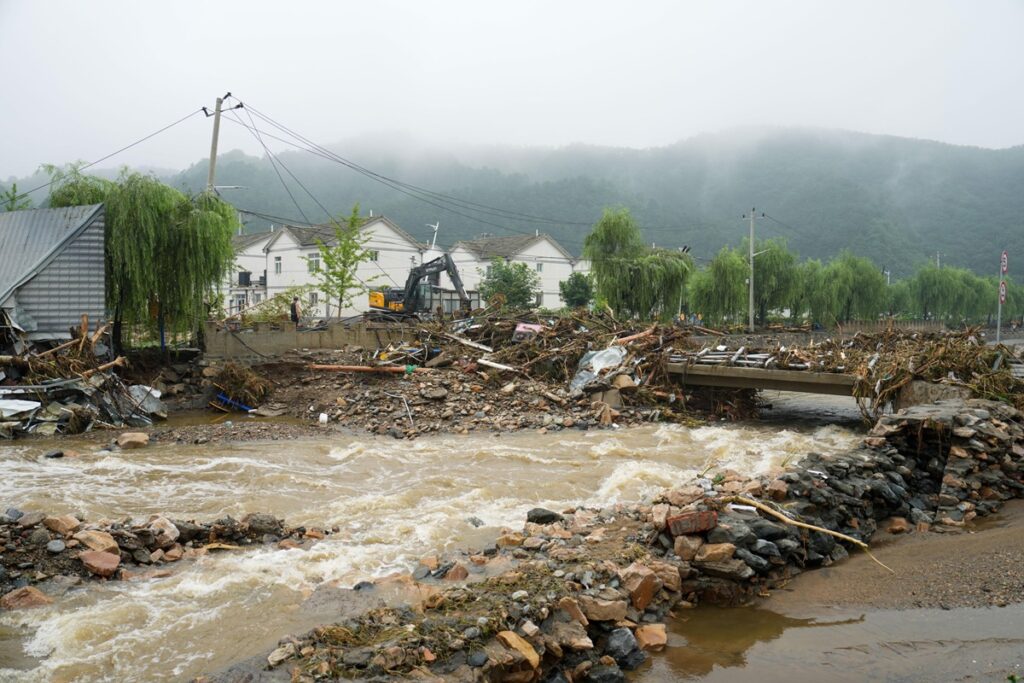 alluvioni cina pechino piogge maltempo inondazioni