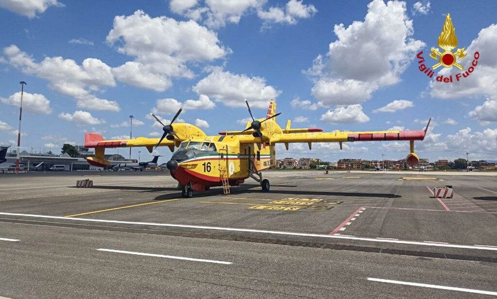 canadair italiani ciampino
