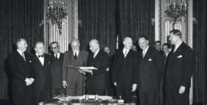 firma trattato parigi ceca