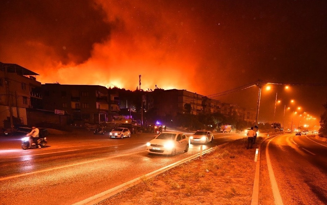 Turchia, incendi nell’ovest: morti 11 operai forestali