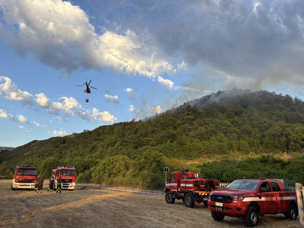 incendio Bellisio Solfare marche