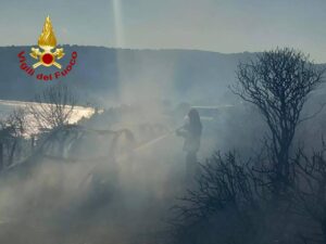 incendio Villasimius sardegna