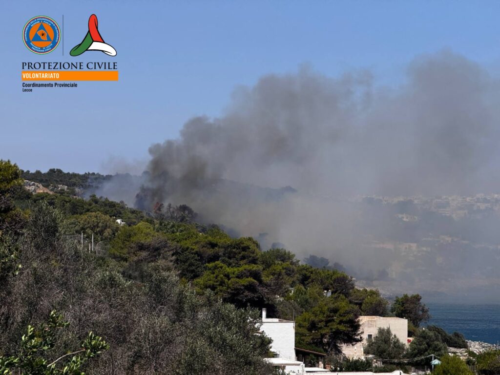 incendio castro puglia