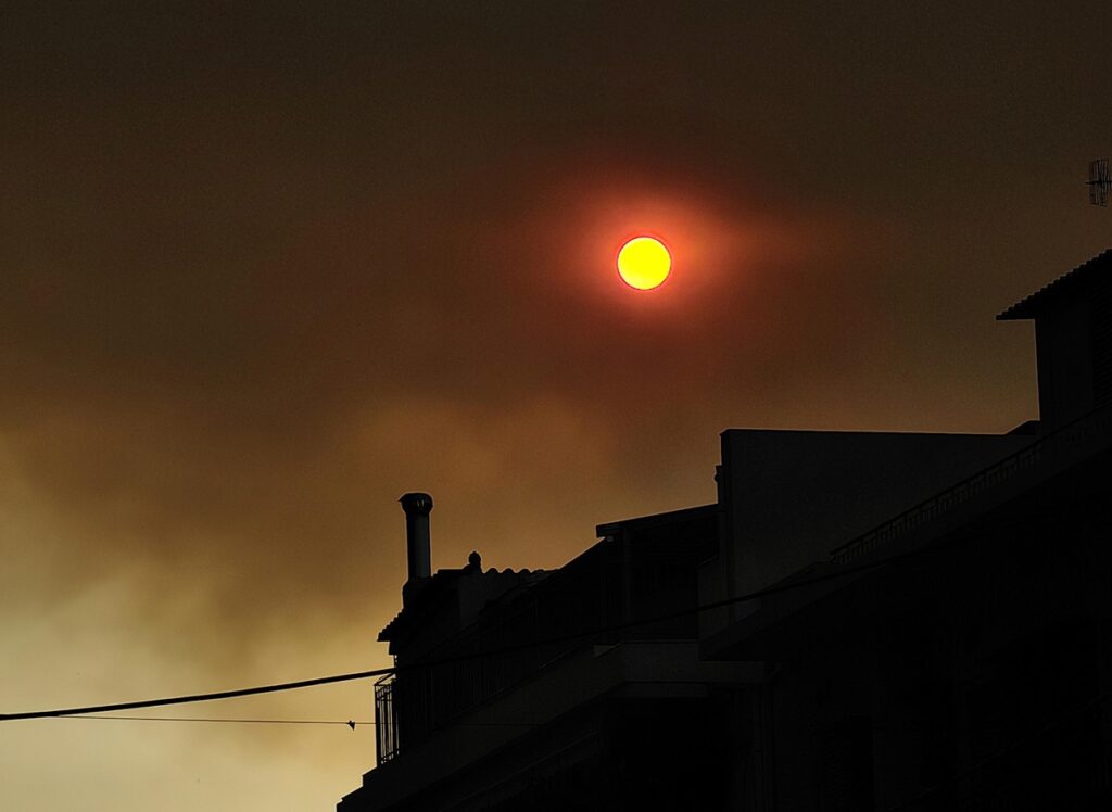 incendio grecia feneos corinto corinzia