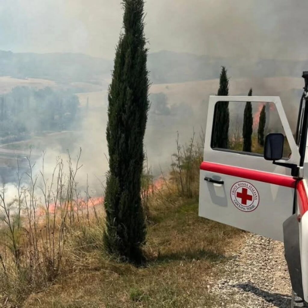 incendio morrona toscana