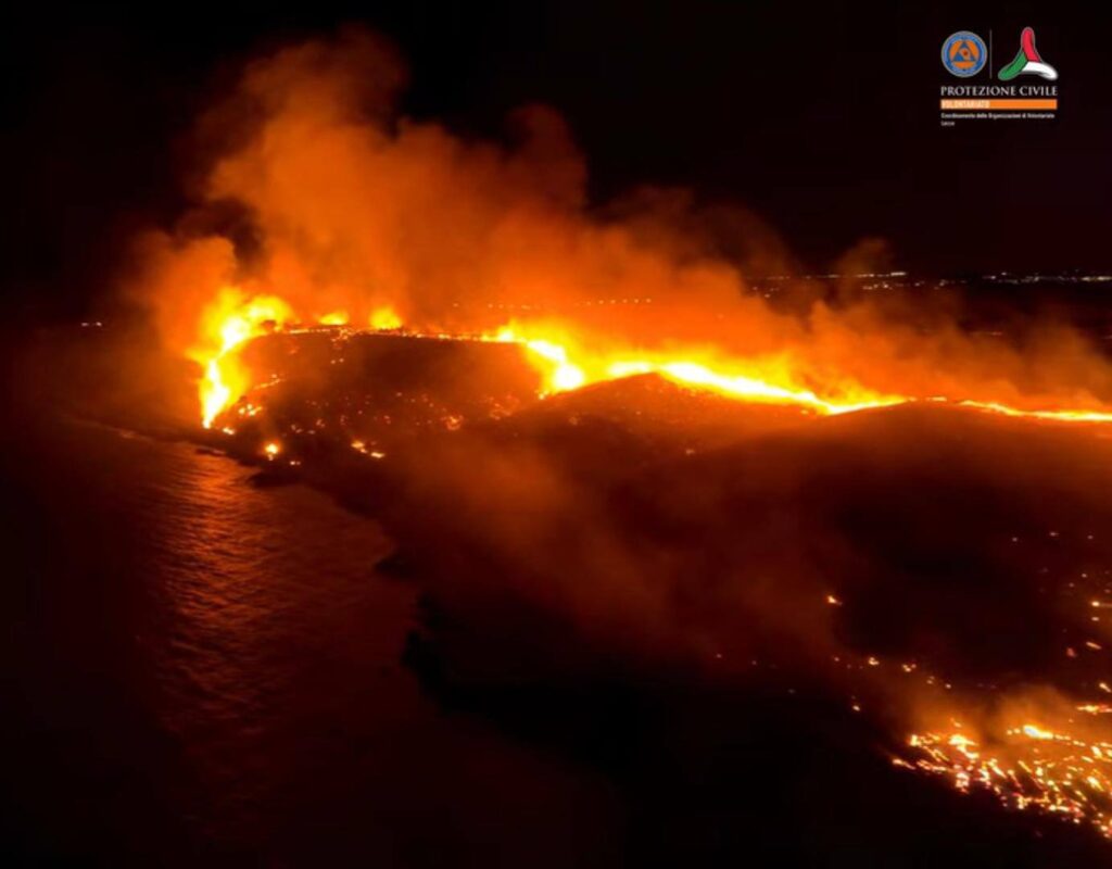 incendio otranto puglia