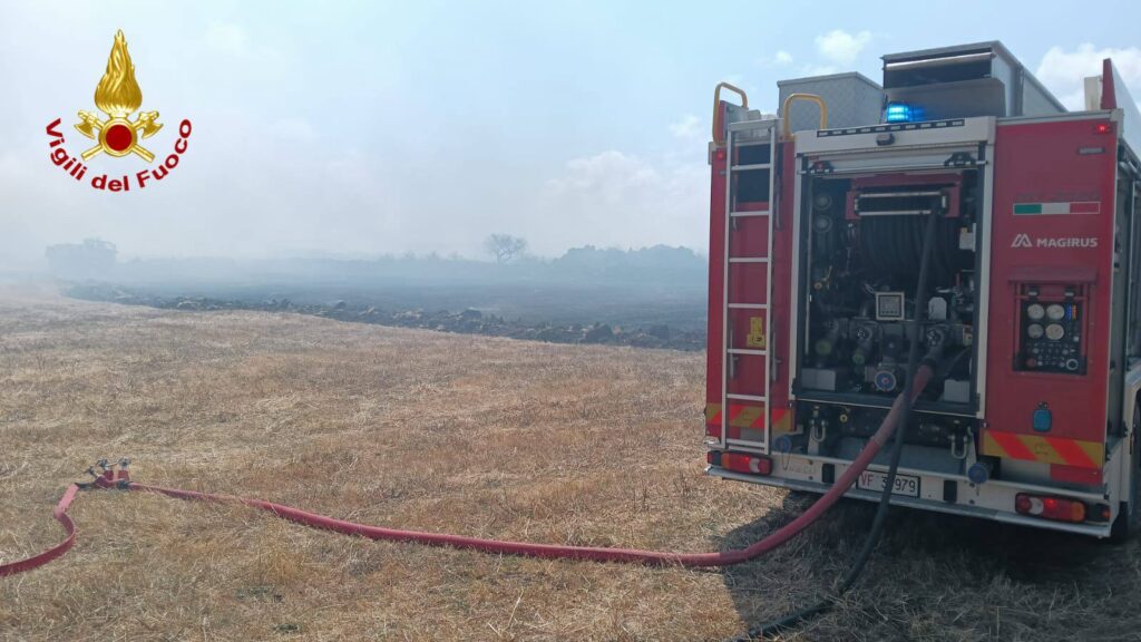 incendio sindia sardegna