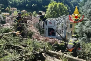 maltempo bagni di lucca toscana