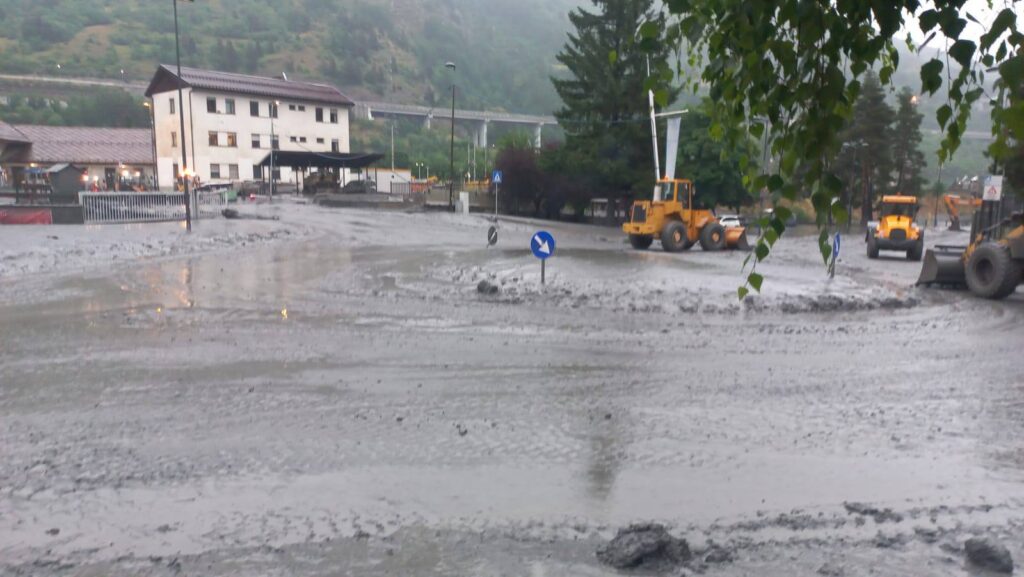 maltempo bardonecchia piemonte